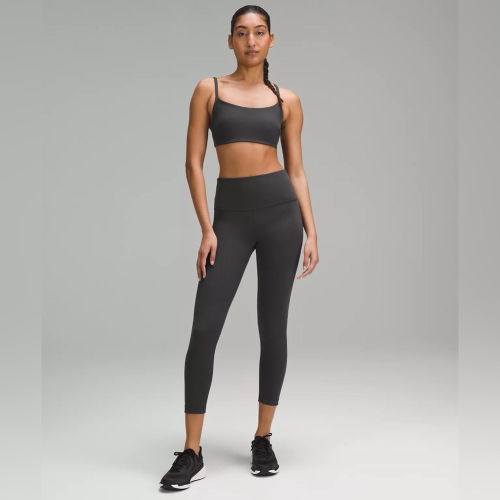 Lululemon Wunder Train high rise ribbed tights 28” in graphite size 10